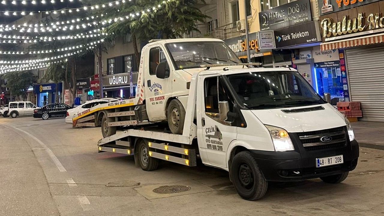 Çelik Oto Kurtarma 2. çekici aracı